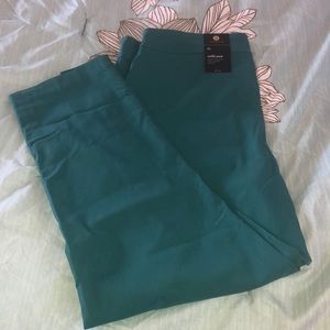 NWT Macy’s elastic waistband dress pants